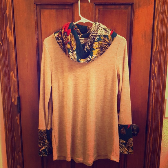 NEW Fall Sweater Cowlneck - Picture 1 of 2